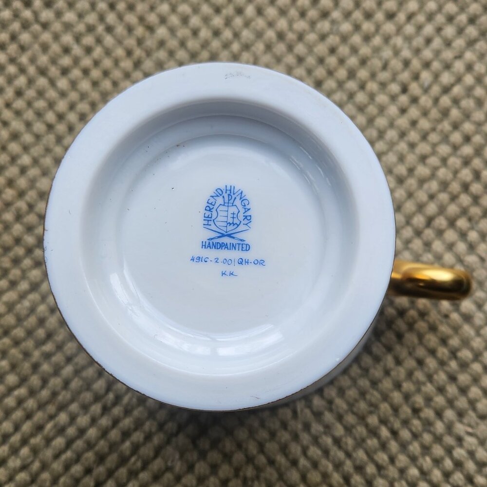Herend Blue Butterfly Coffee Chocolate Gold Spiral Handle Cup and Saucer Set - Picture 7 of 11
